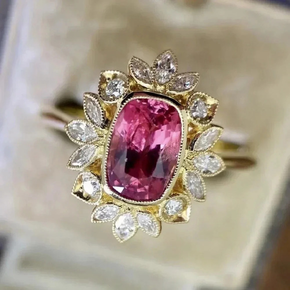 18K Gold Plated Flower Shaped Red 3A CZ Women Ring, FB16FA1038 - Picture 1 of 7